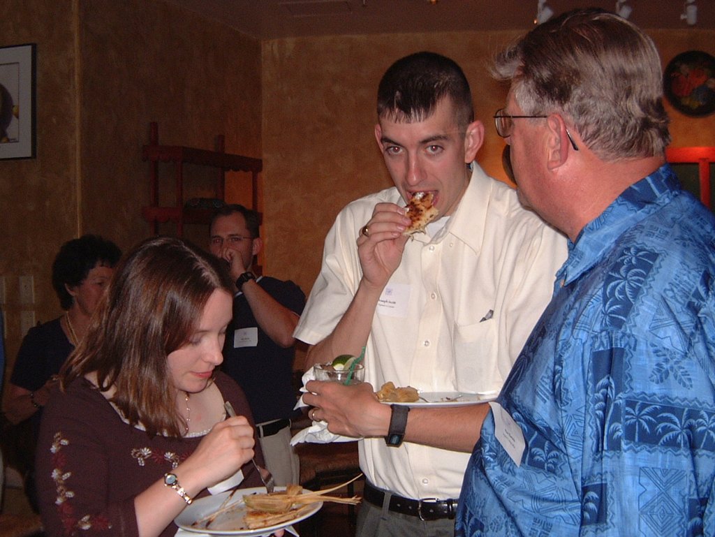 2004/06(June)/01(NM-Weekend)/01(Grooms-Dinner)/2004-06-11 20-31-04.JPG